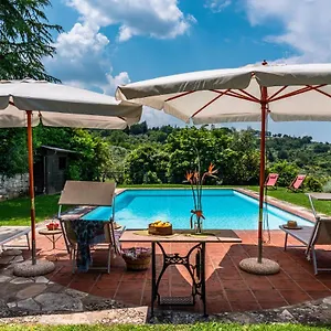 https://appartamento-giulio.it-tuscanyhotel.com